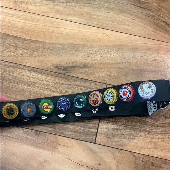 Vintage Bottle Cap Belt Disney Littlearth - Picture 6 of 9